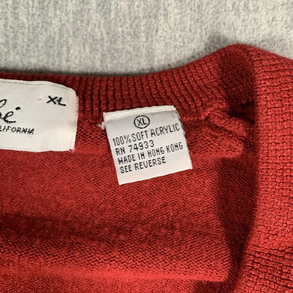 Dache Sweater Mens XL Red V Neck Acrylic Knit Pullover Lightweight Long Sleeve